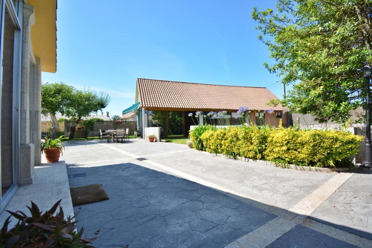Galihost - Casa Con Precioso Jardin En Vilanova De Arousa Zewnętrze zdjęcie