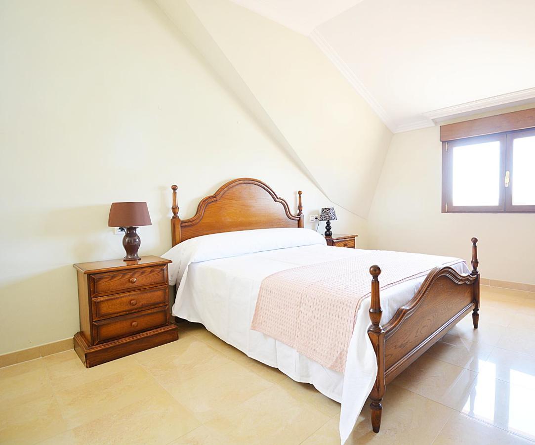 Galihost - Casa Con Precioso Jardin En Vilanova De Arousa Zewnętrze zdjęcie