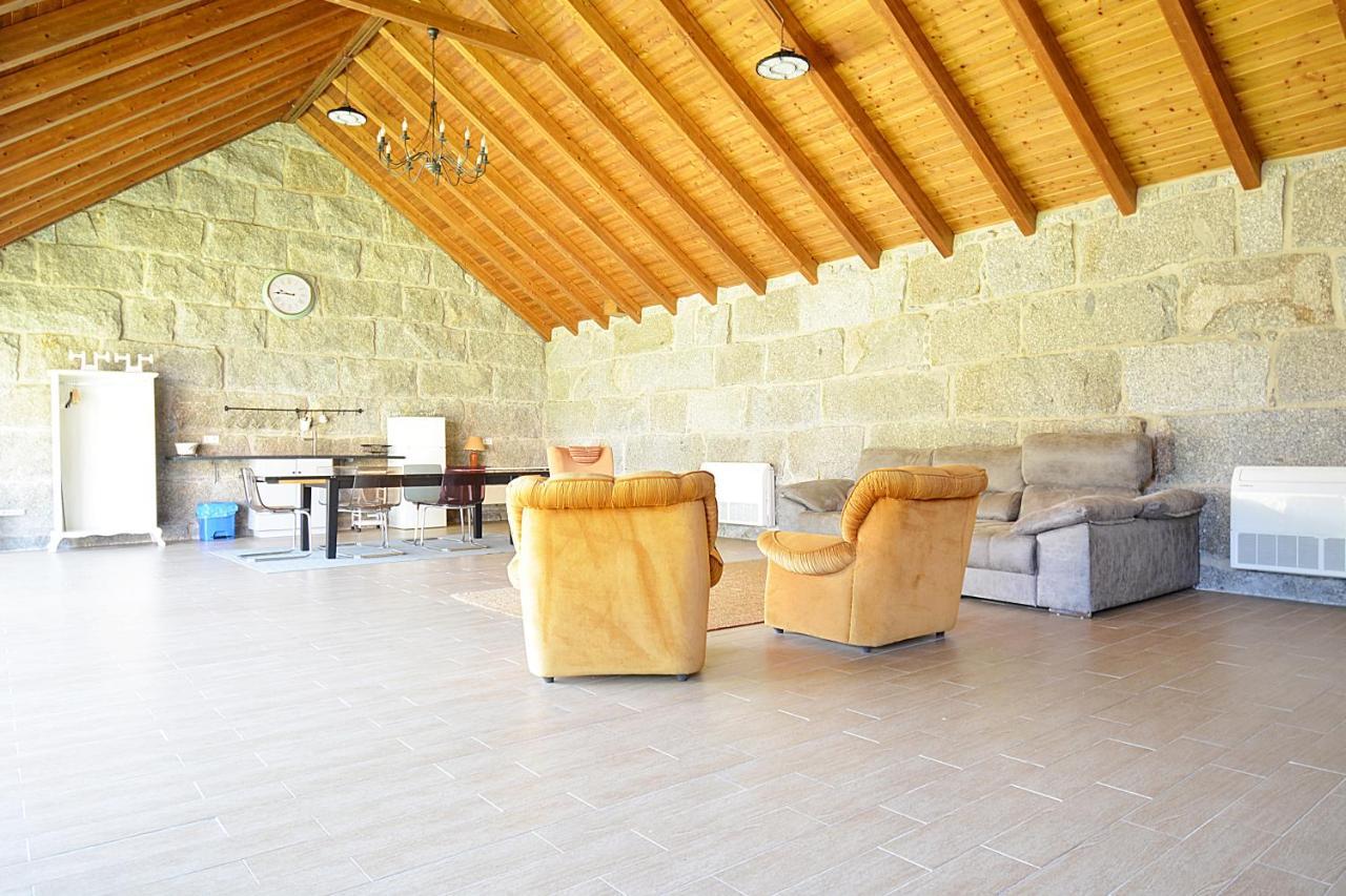 Galihost - Casa Con Precioso Jardin En Vilanova De Arousa Zewnętrze zdjęcie